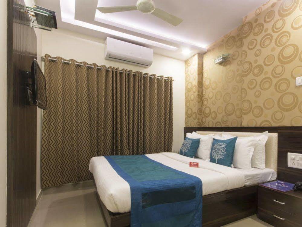 Hotel Accore Inn Bombay Exterior foto